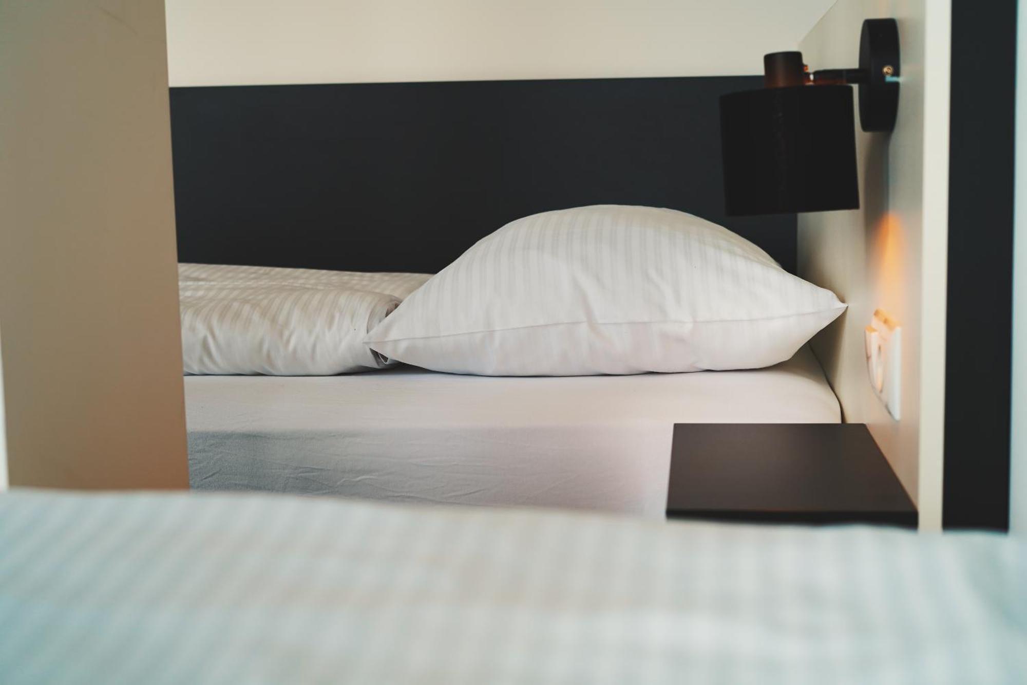 Bp24 Hotel Eschweiler Szoba fotó